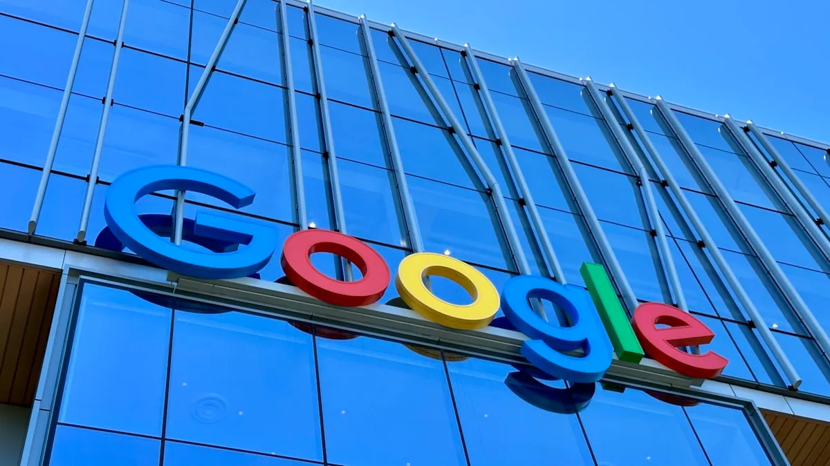 Google torna Gemini 1.5 Flash o modelo padrão para bilhões de usuários