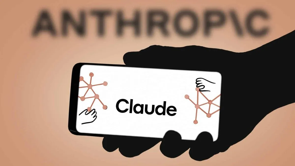 Claude escreve 80% do código da Anthropic e empresa alerta para riscos de autoevolução da IA